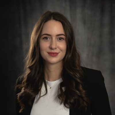 Jenny Koller (ab 1.7.26 in Karenz)